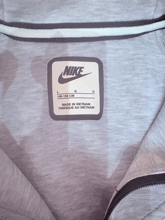 Nike tech  размер 148-156