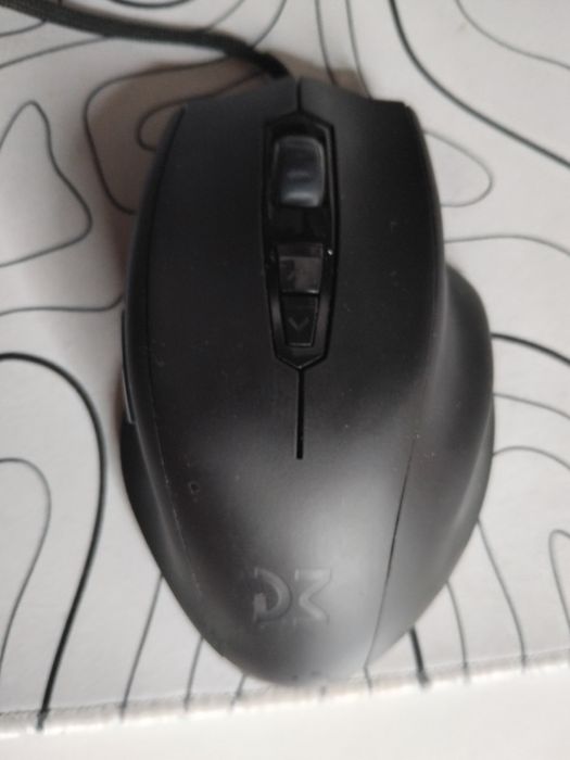 Девайсы наушники и мышка