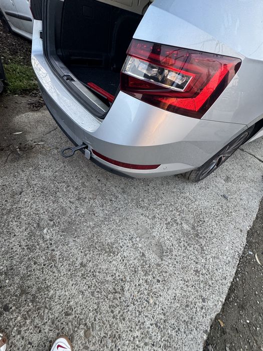 bara spate skoda superb 3 break 2.0 motorina 2015