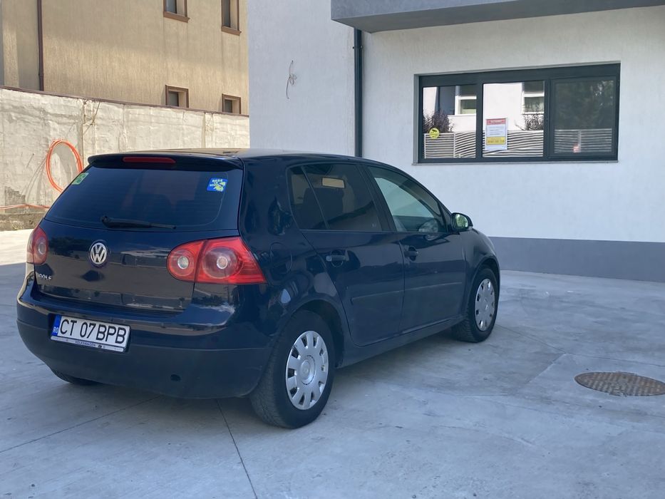 Vand VW Golf 5 stare foarte buna An 2006