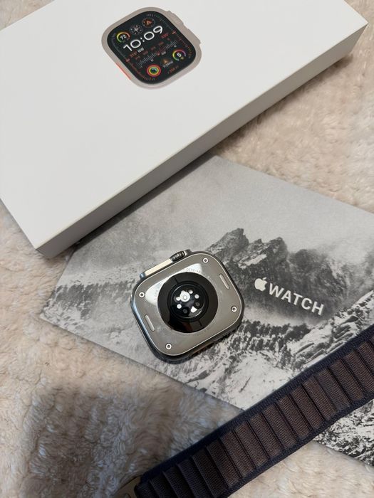 Apple Watch Ultra 2 Cellular Titanium Case