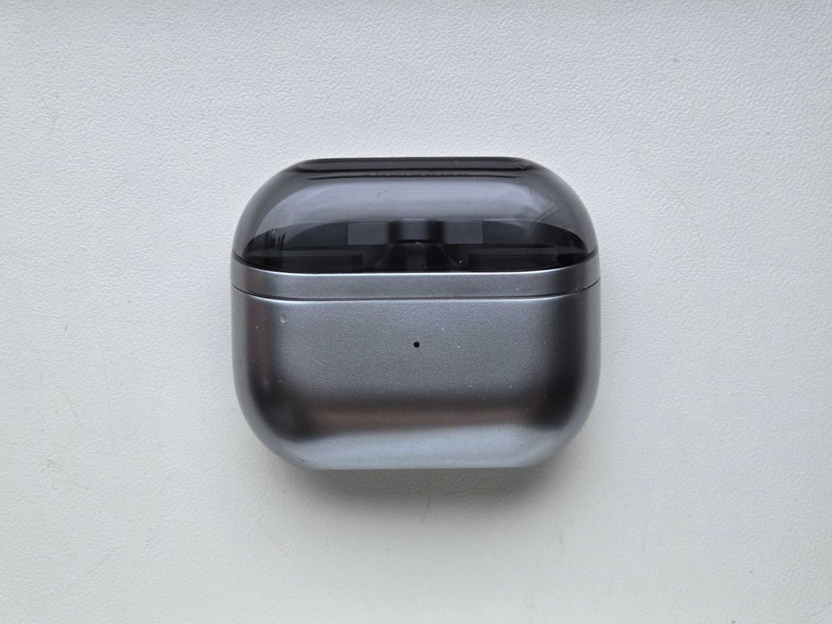 Кейс Samsung Galaxy Buds3
