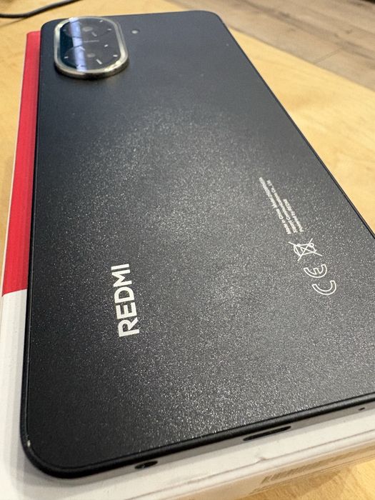 продам Redmi A5 новый