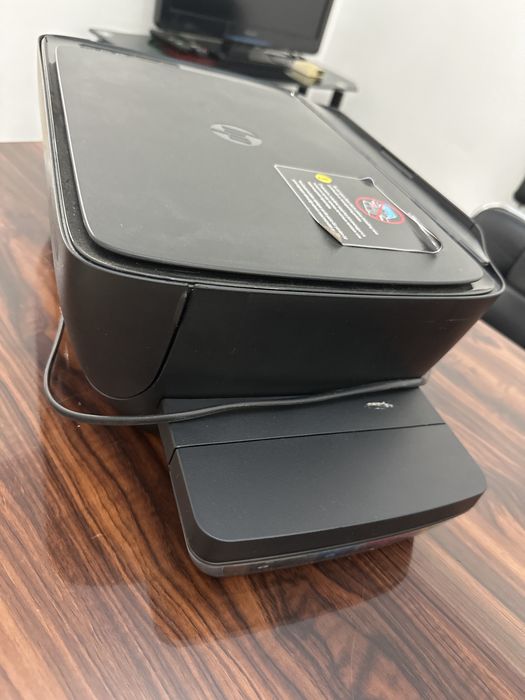 Продам цветной принтер HP