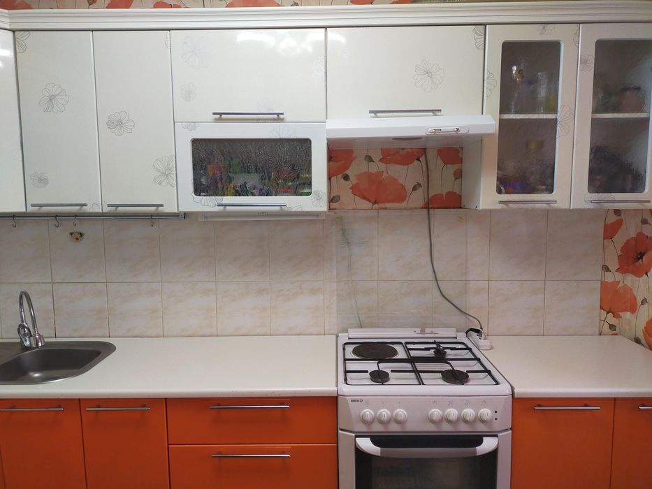 Кухонный гарнитур угловой.