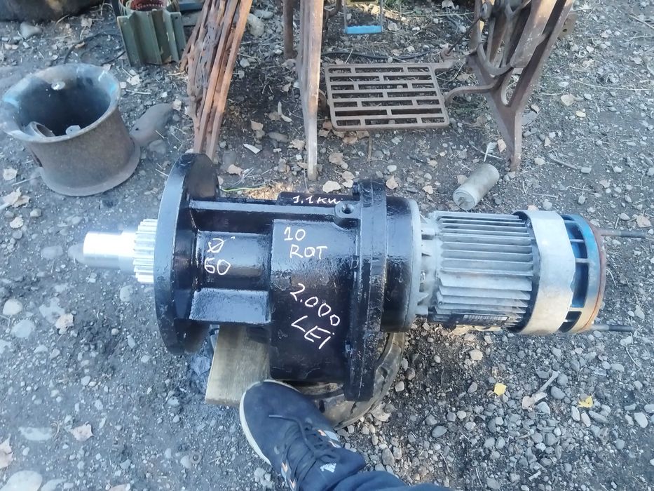Motor cu reductie foraj apa 10 rotații pe minut