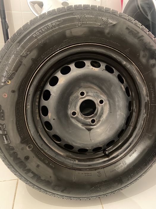 Продам диск с шинами