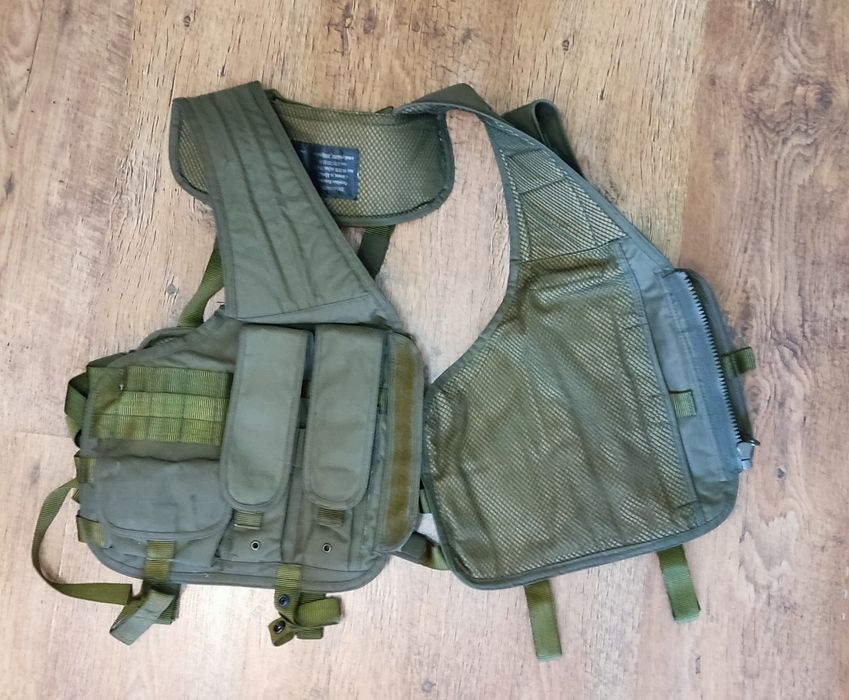 Разгрузочный жилет