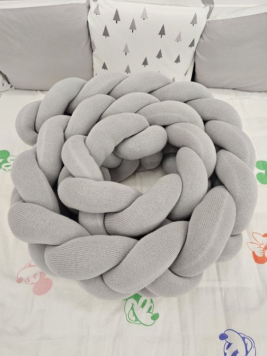 Обиколник за кошара или детско легло