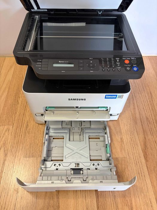 Imprimanta multifunctionala Samsung Xpress M2675F