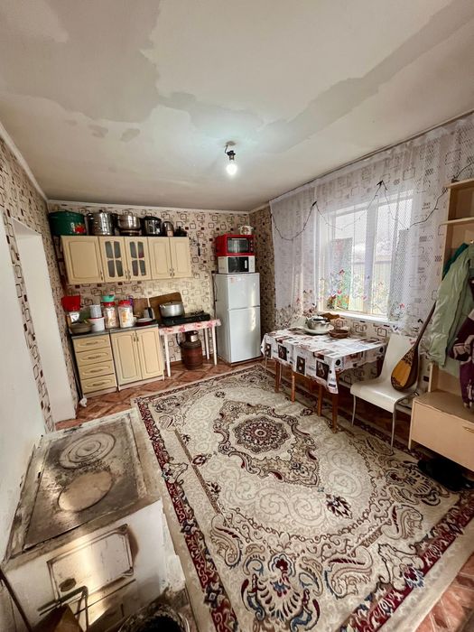 Продам 2 комн.дом в поселке Мирный