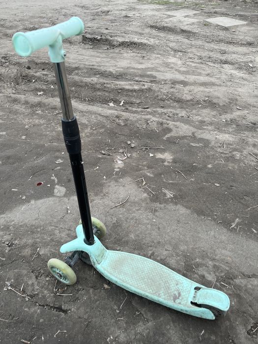 Продаю самокат дестки