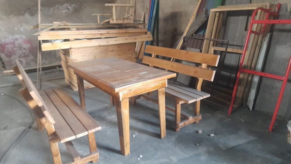 Столы в комплекте