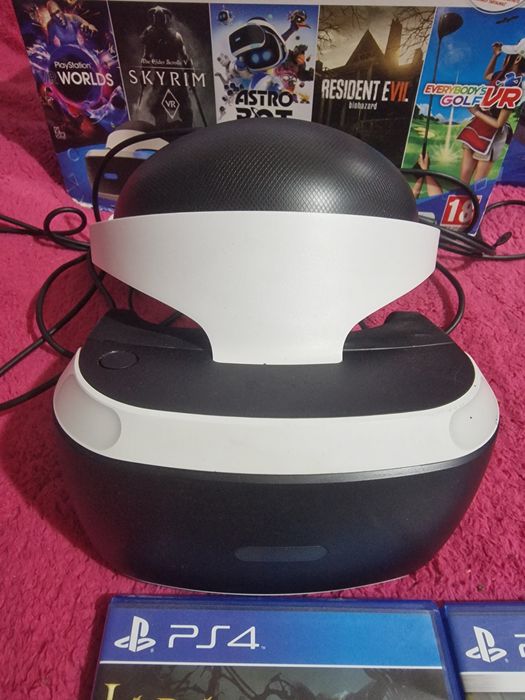 Playstation 4 silm 1 tb  vr set