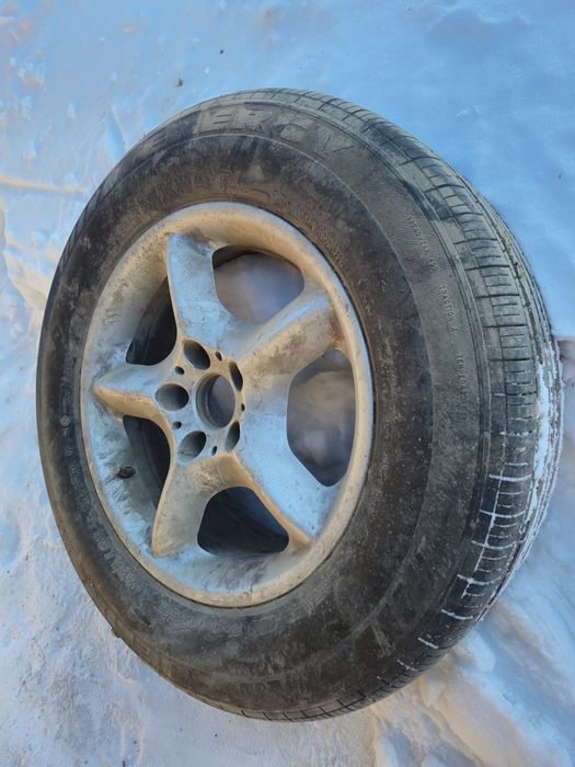 Продам титановый диск с резиной Мишлен