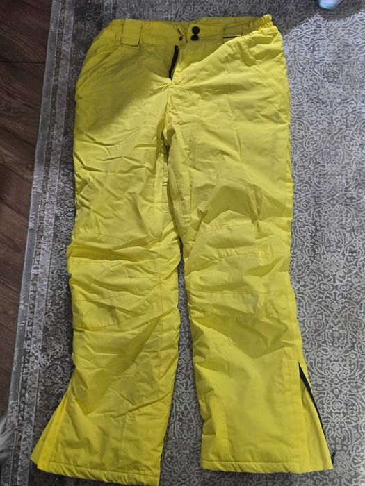 Продаю комбинезоны и куртки лыжные/сноуборд