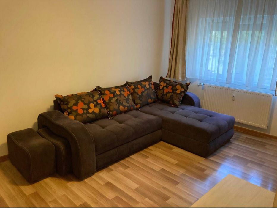 Inchiriez garsoniera strada Lorena