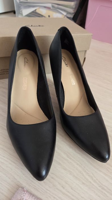 Pantofi Clarks piele marime 36