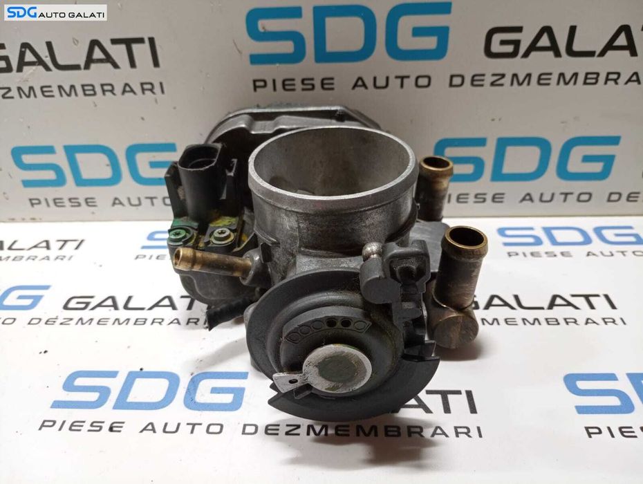Clapeta Acceleratie Volkswagen Passat B5 1.8 B 1997 - 2005 Cod 058133063H [M4203]