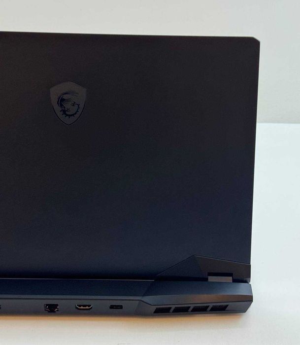 Msi GP66 LEOPARD — i7 - 11800H / DDR4 16GB / RTX 3070 8GB