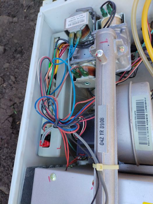 Продам настенные котёл навиен