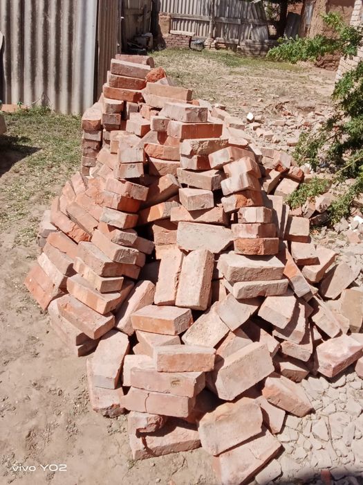 Красни керпеч продам