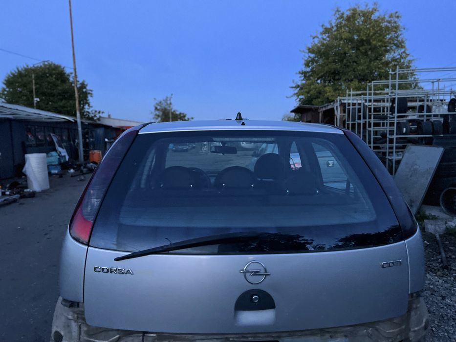 Dezmembrez Opel Corsa C 1.3 CDTI cod motor Z13DT