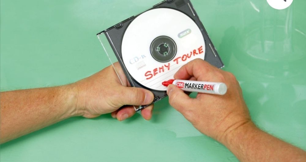 Маркер за метал,гума,стъкло,дърво