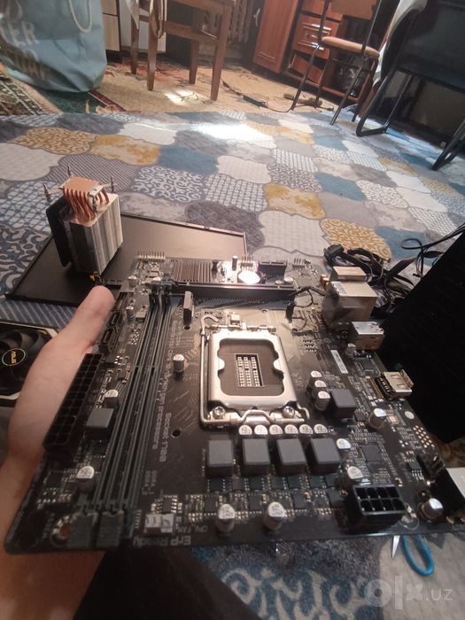 Gygabyte materinka h610m k ddr4