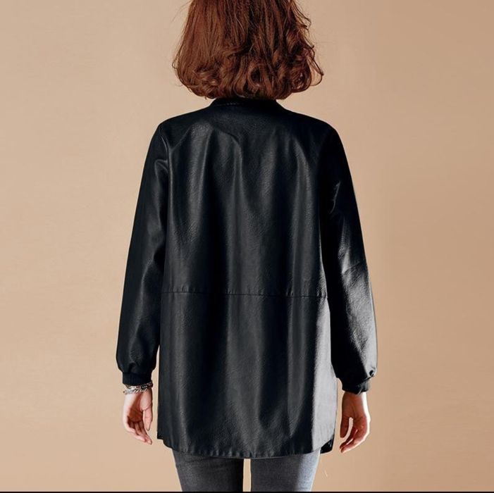 Продам куртку 48р