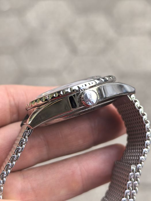 Mido Ocean Star Decompression Worldtimer Special Edi