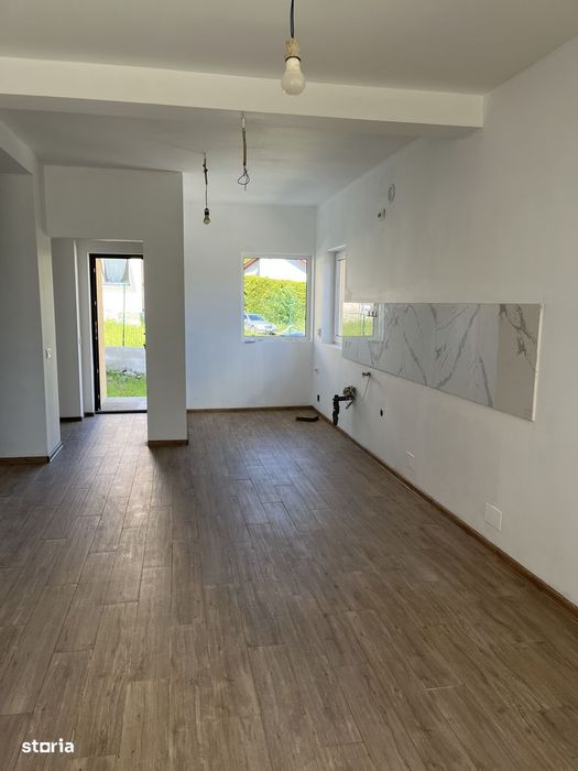 SUPER OFERTA : Casa de vanzare P+1+M Gilau Vest