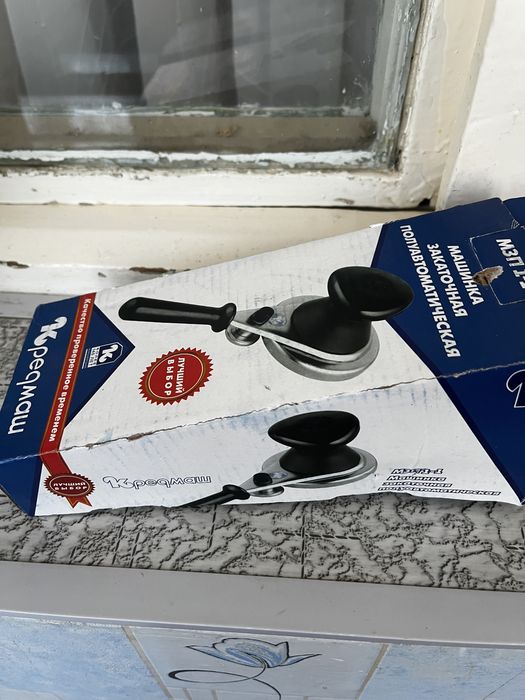 Машинка закоточная полуавтоматическая для банок