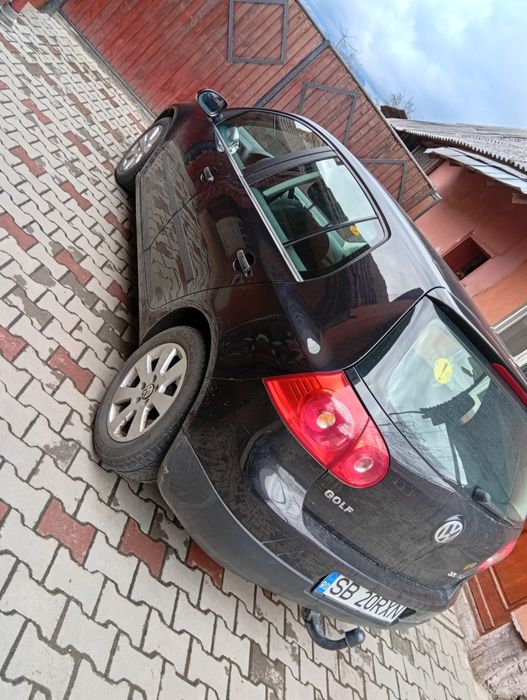 Vând golf 5  din 2005
