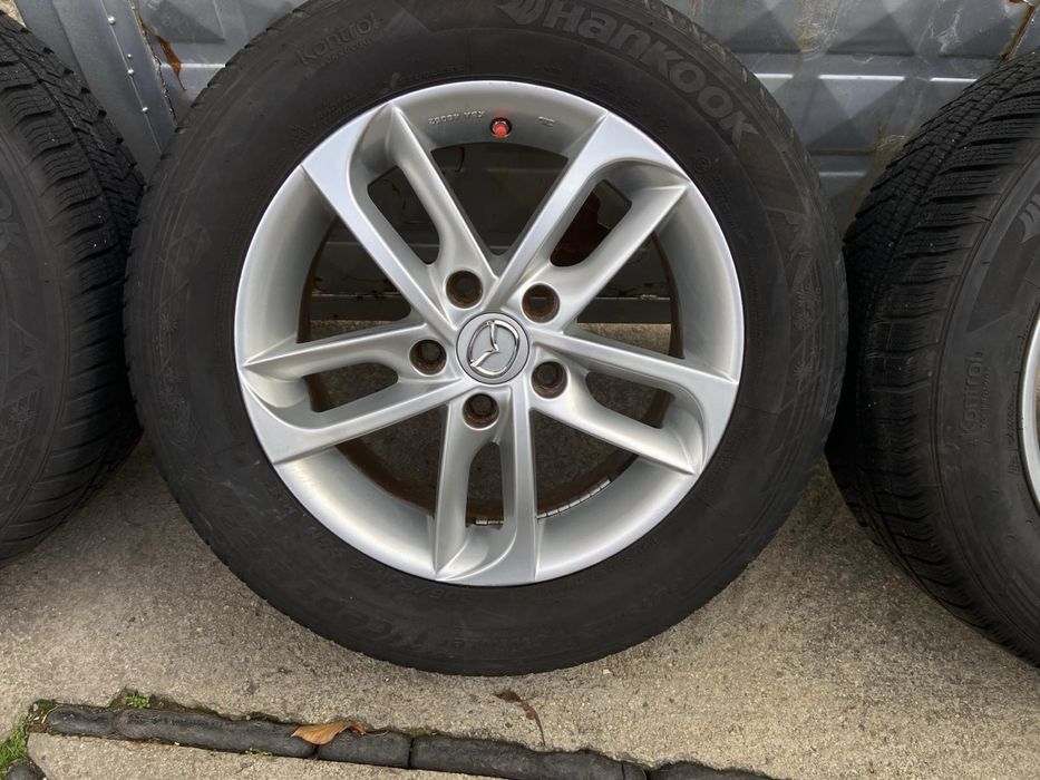 4бр. зимни гуми с алуминиеви джанти 205/60 R16 от Mazda 6 5x114.3
