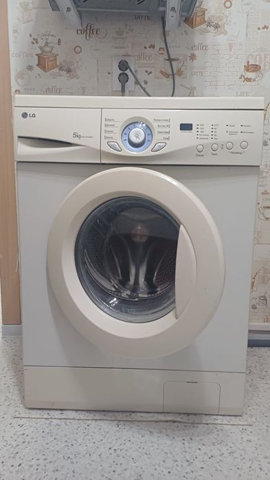 Продам стиральную машину