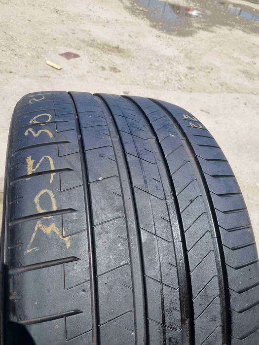 305/30 R21 • Vara • Pirelli P Zero  100Y | 1 buc | DOT 2022 | Pret/buc