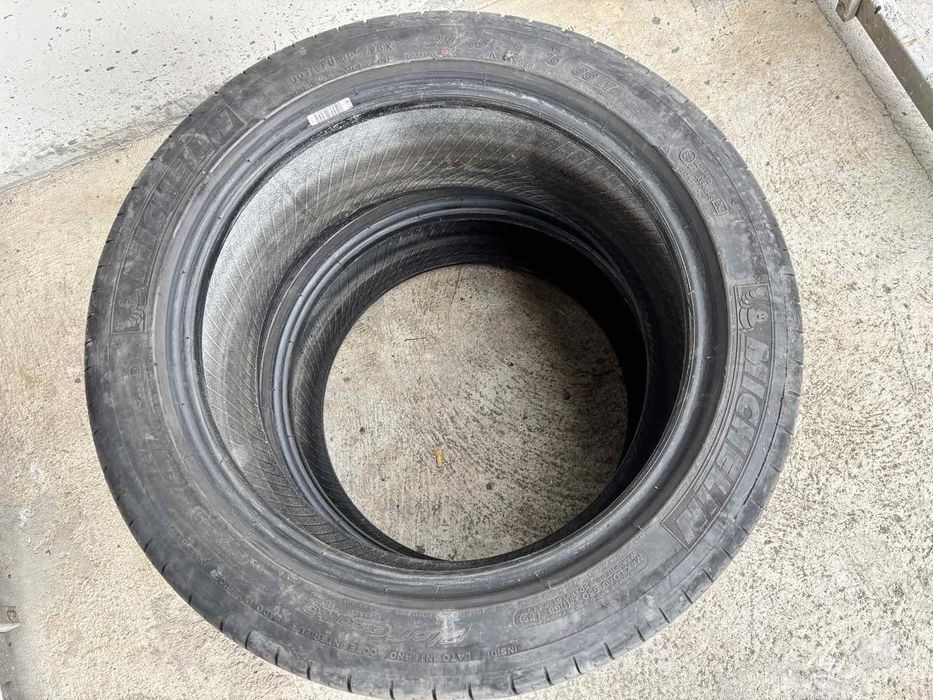 215/45/16 летни гууми