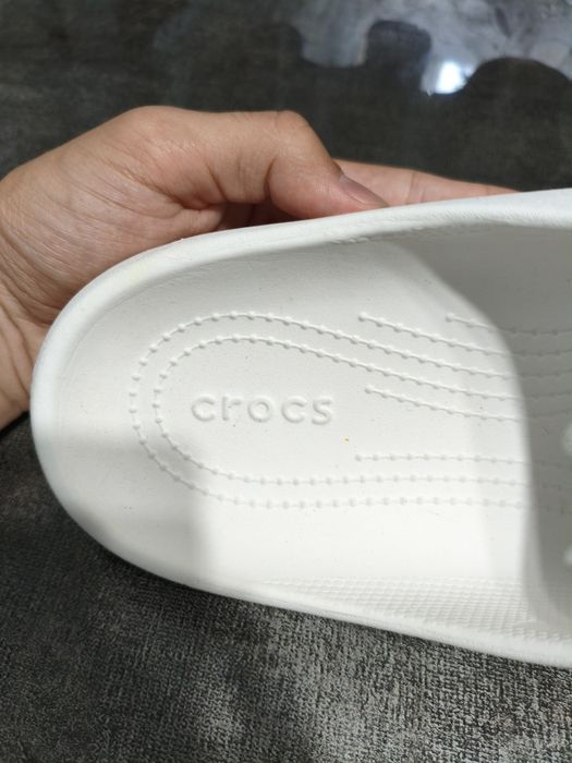 Оригинальные тапочки Crocs