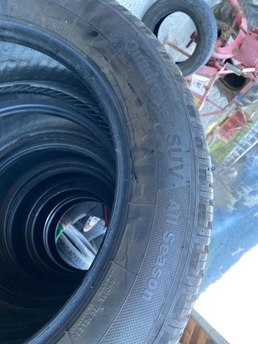Vând cauciucuri all season 255/55 r19