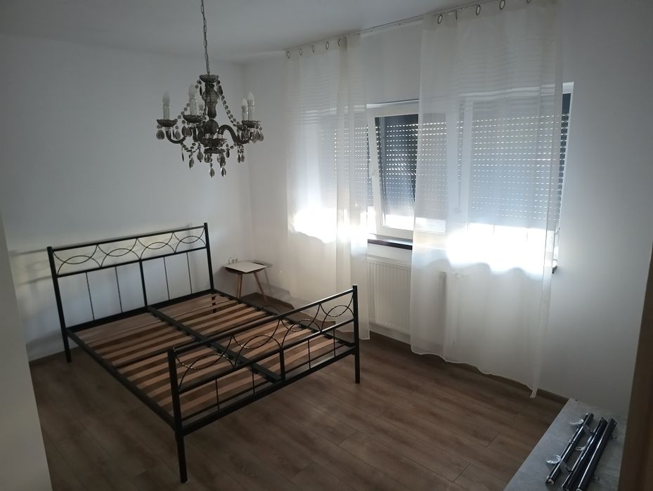 Apartament de vânzare 2 camere Ghiroda