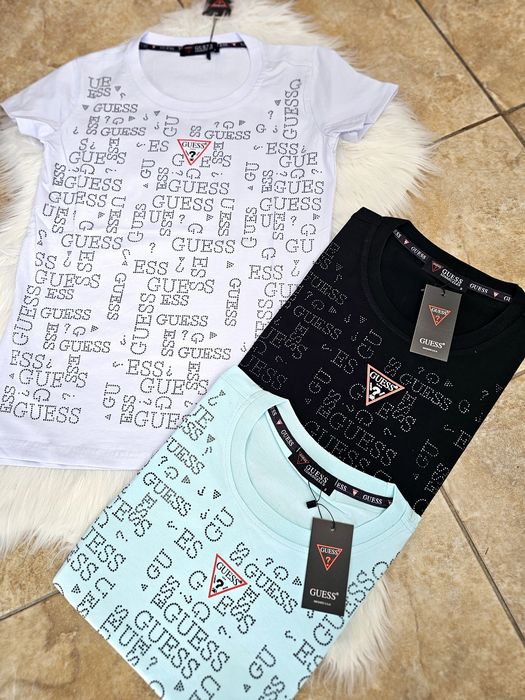 Дамски клиновете и тениски