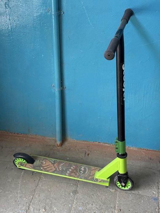 Продам самокаты 2шт