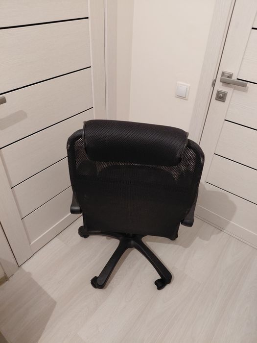 Продам компьютерное кресло
