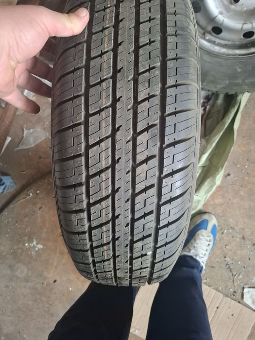 Vand roata de rezerva pentru FORD Transit,distanta intre prezoane 6/160 milimetri,dimensiuni roata 195/175 R16