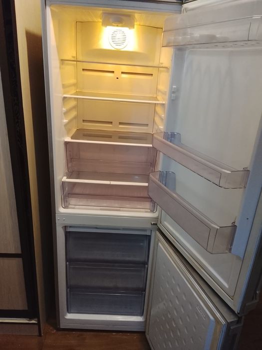 Холодильник Beko No Frost