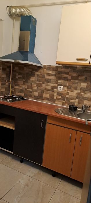 Inchiriez garsoniera