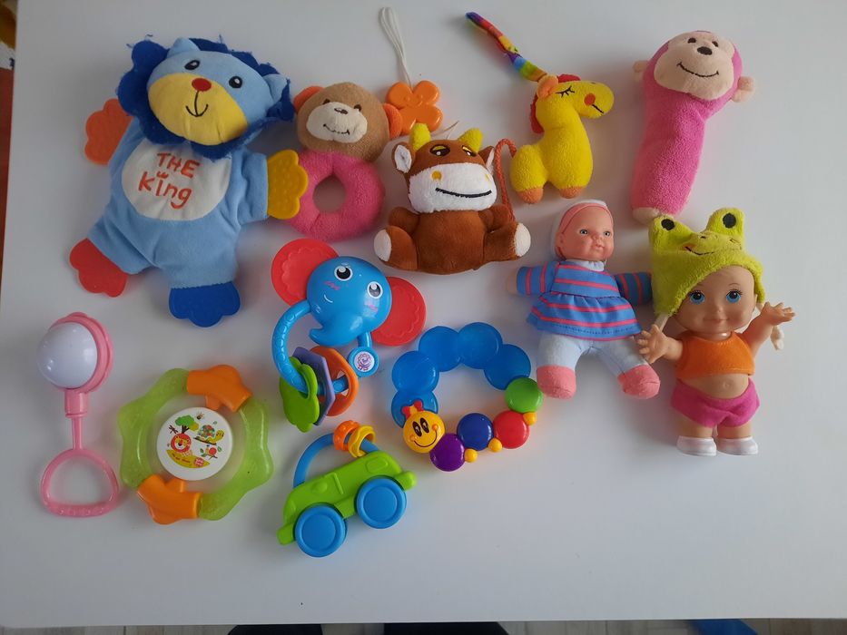 Lot jucarii pt bebelusi