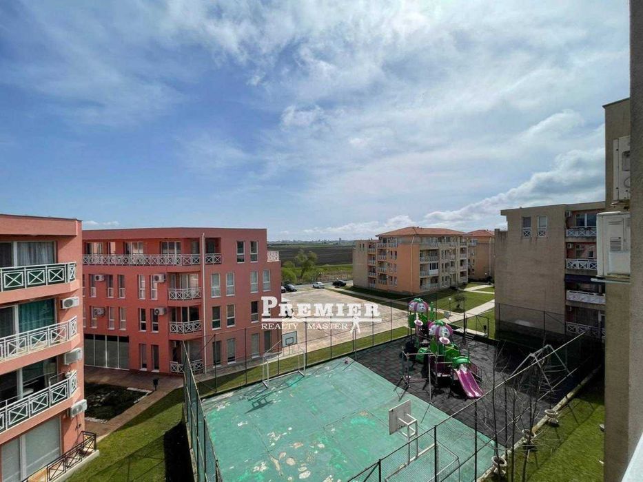 Продава се Двустаен апартамент в к.к. Слънчев бряг - 40 кв.м за 612 €/кв.м - Снимка #12