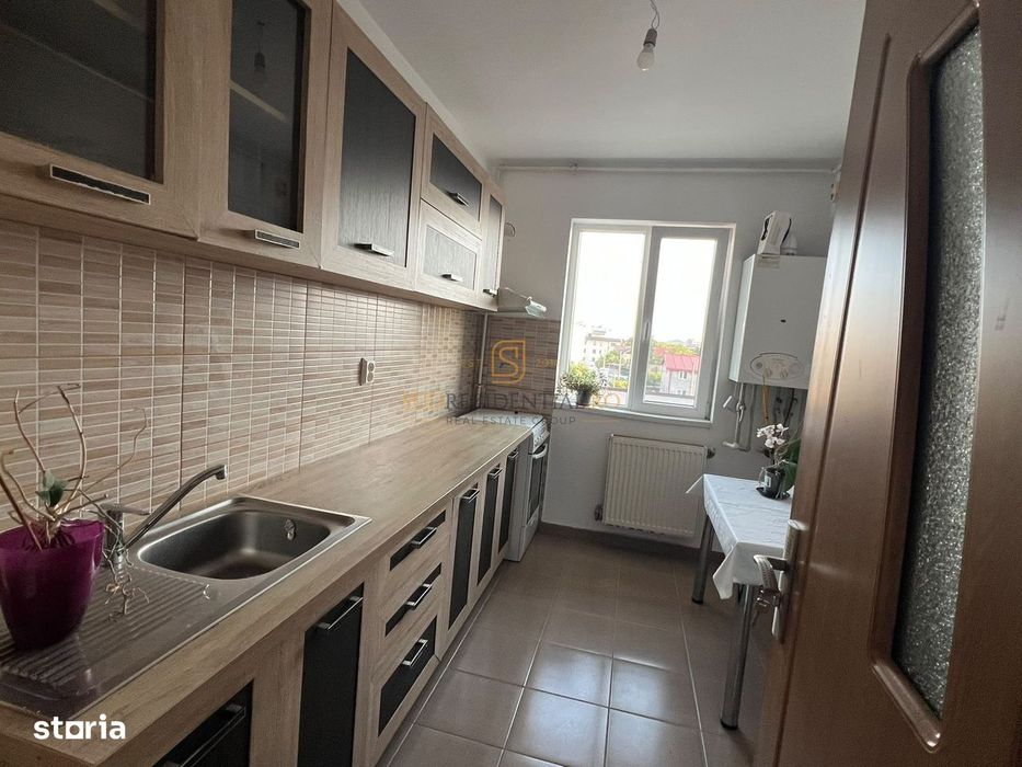 Apartament 3 camere, terasa generoasa, acces metrou Aparatorii Patriei